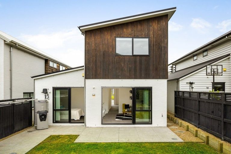 Photo of property in 21 Flounder Road, Hobsonville, Auckland, 0616