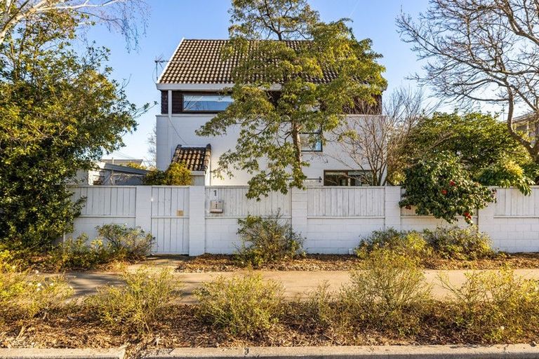 Photo of property in 2/1 Winchester Street, Merivale, Christchurch, 8014