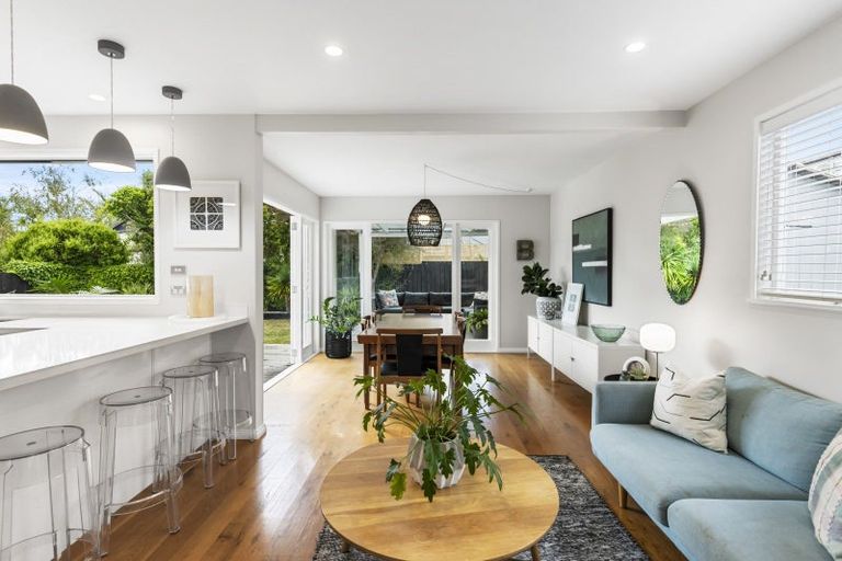 Photo of property in 12 Ripon Crescent, Meadowbank, Auckland, 1072