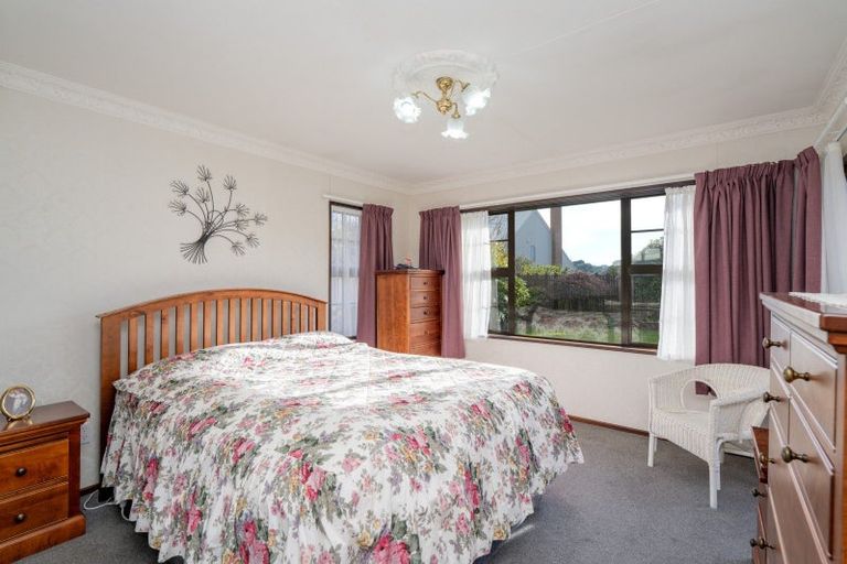 Photo of property in 5 Mcleod Court, Rosedale, Invercargill, 9810