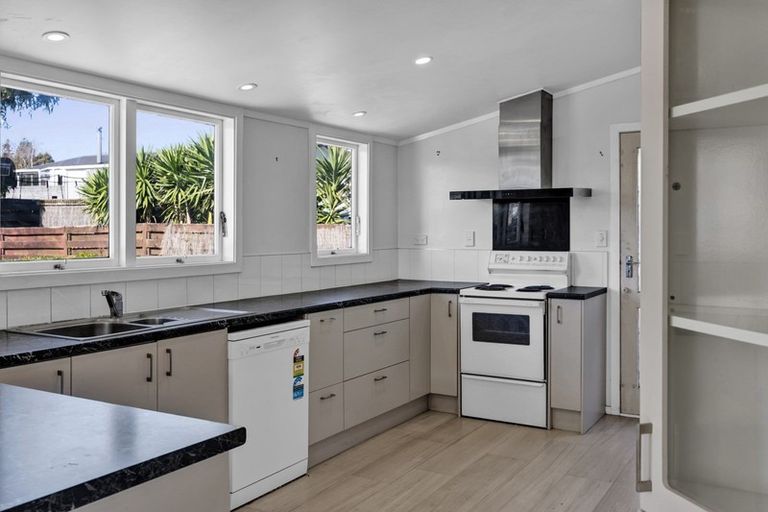 Photo of property in 26 Gardenia Avenue, Bell Block, New Plymouth, 4312