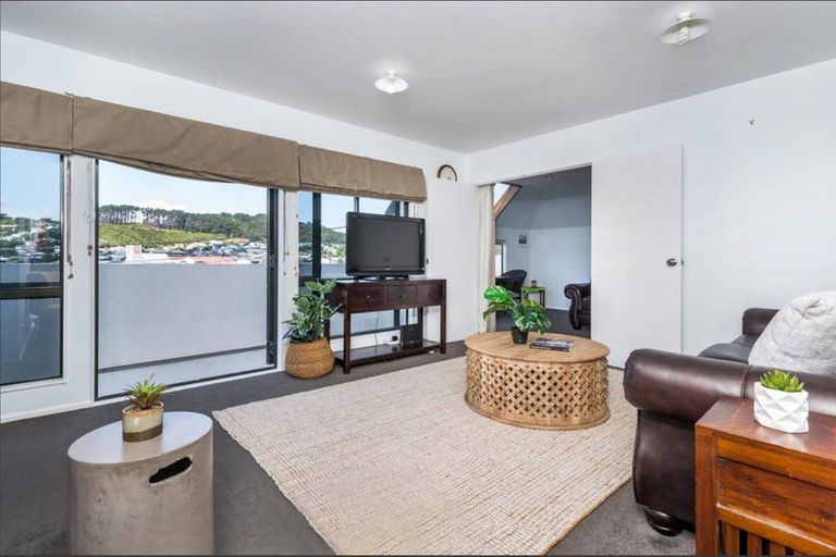 Photo of property in 10 Millward Street, Newtown, Wellington, 6021
