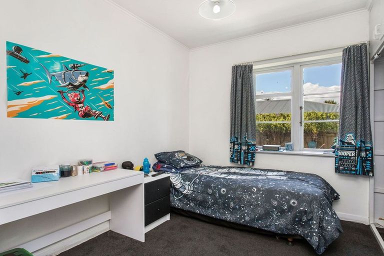 Photo of property in 4 Pascoe Avenue, Mairehau, Christchurch, 8013