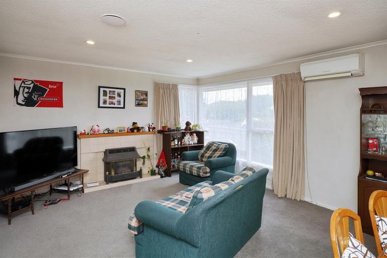 Photo of property in 182 Kendal Avenue, Burnside, Christchurch, 8053