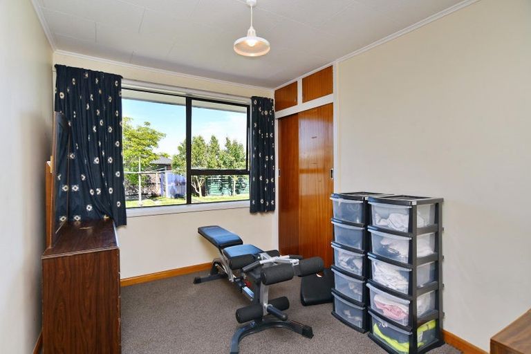 Photo of property in 5 Mortlake Street, Islington, Christchurch, 8042