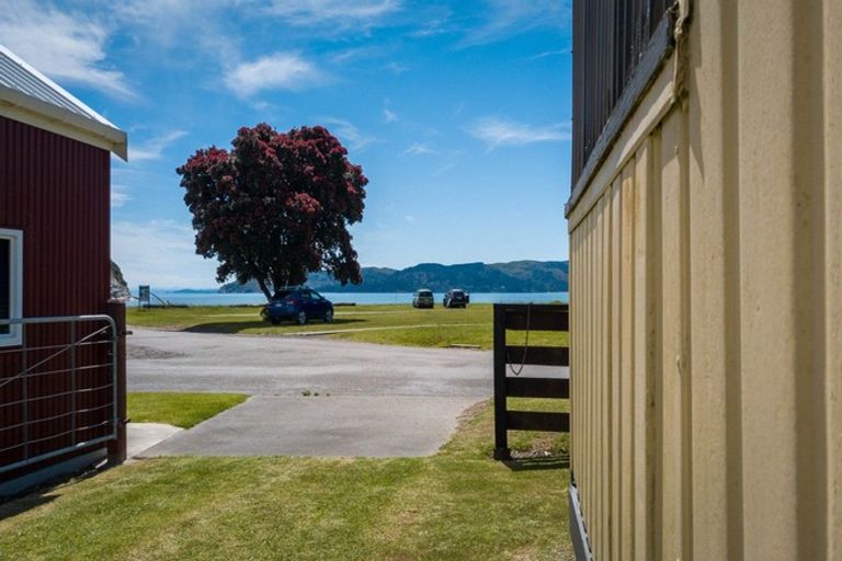 Photo of property in 151 Newcastle Street, Mahia, 4198