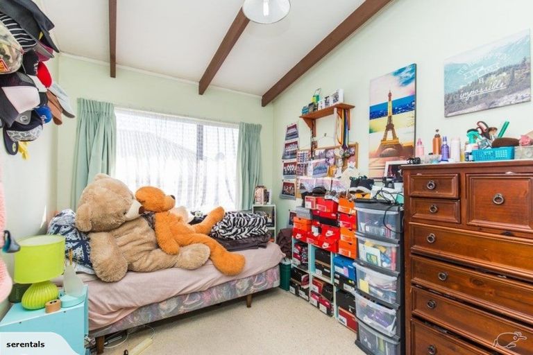 Photo of property in 3 Robertson Road, Ranui, Auckland, 0612