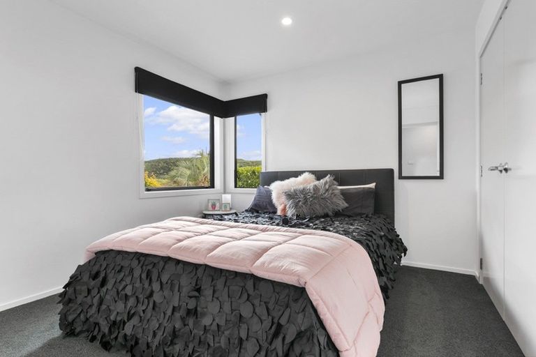 Photo of property in 37 Falcon Drive, Welcome Bay, Tauranga, 3112