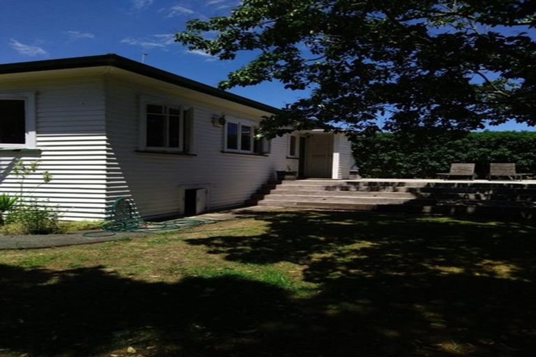Photo of property in 17 Boyd Avenue, Mangere Bridge, Auckland, 2022