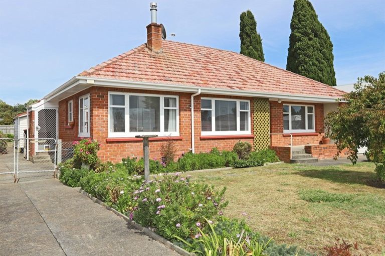 Photo of property in 10 Mill Road, Clive, 4102