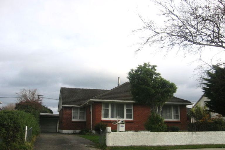 Photo of property in 38 Guthrie Street, Waterloo, Lower Hutt, 5011