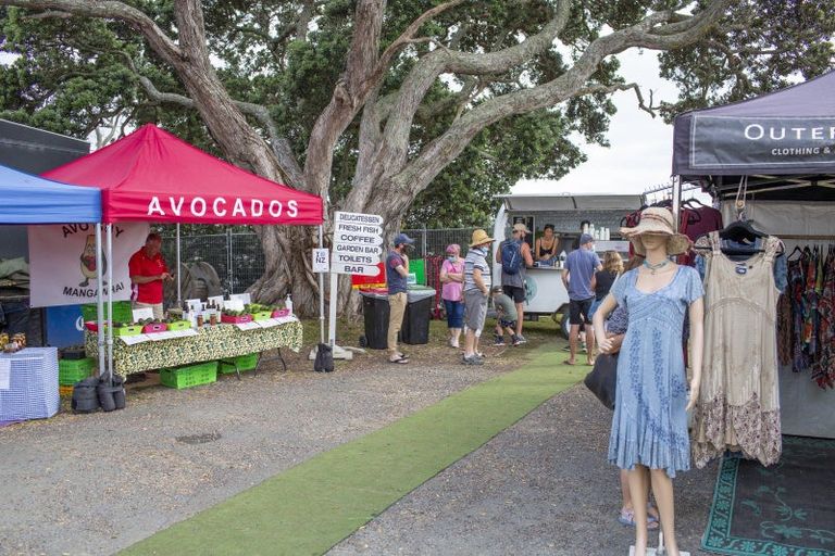 Photo of property in 217a Lawrence Road, Mangawhai, 0573