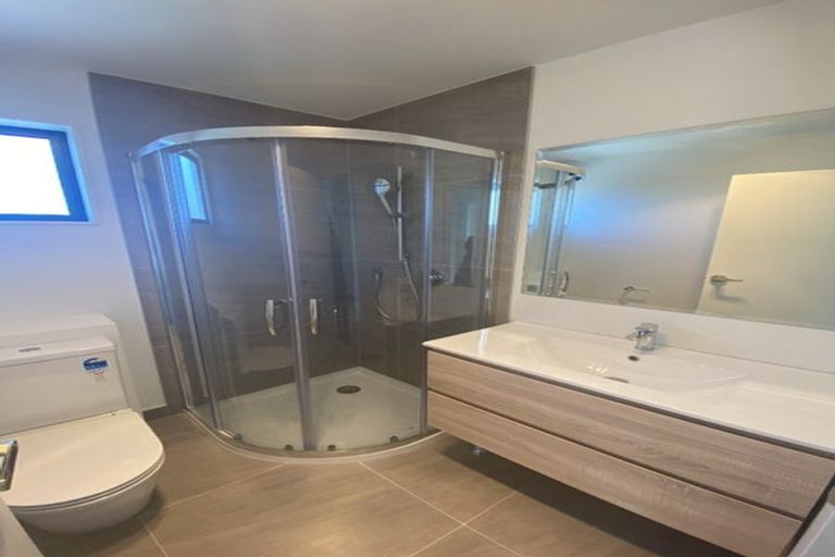 Photo of property in 5/39 Renata Crescent, Te Atatu Peninsula, Auckland, 0610