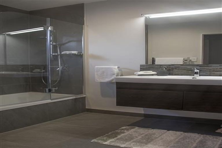 Photo of property in 56 Awanui Drive, Waikanae, 5036