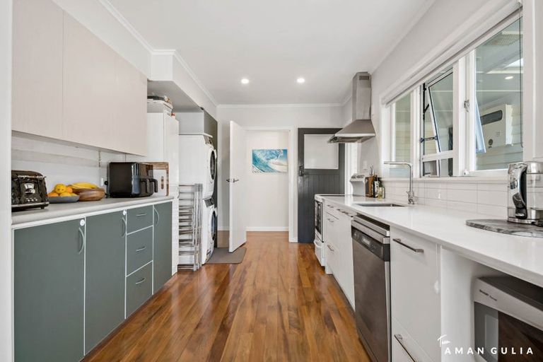 Photo of property in 53 Glengarry Road, Glen Eden, Auckland, 0602