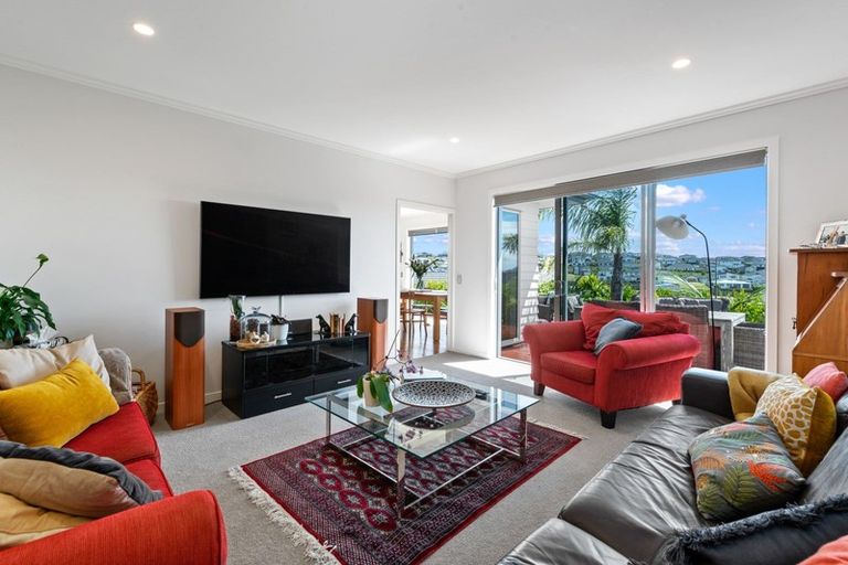 Photo of property in 20 Arriere Lane, Silverdale, 0932