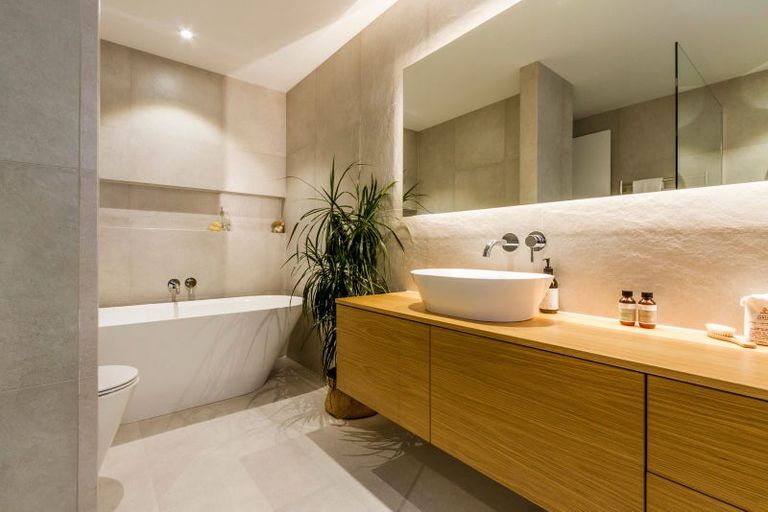 Photo of property in 19b Hart Road, Hauraki, Auckland, 0622