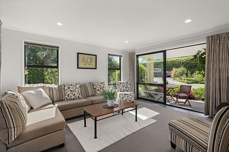 Photo of property in 71 Riddell Road, Kerikeri, 0230