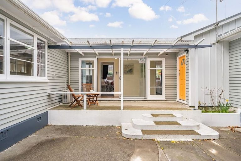 Photo of property in 1000 Taita Drive, Taita, Lower Hutt, 5011