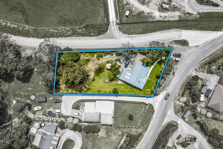 Photo of property in 84 Devich Road, Mangawhai, Wellsford, 0975