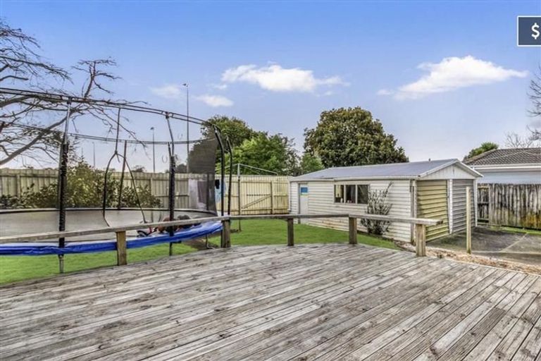 Photo of property in 7 Solo Place, Manurewa, Auckland, 2102