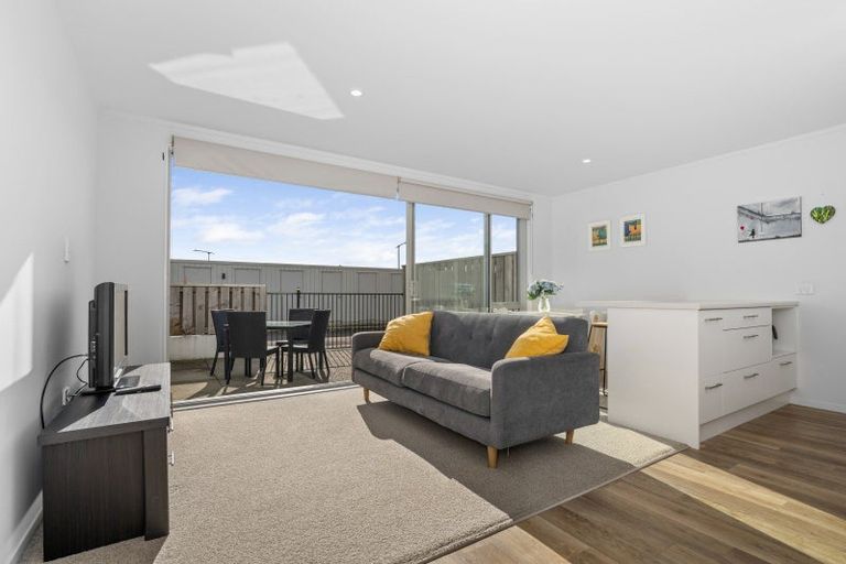 Photo of property in 31 Reynolds Place, Papamoa Beach, Papamoa, 3118