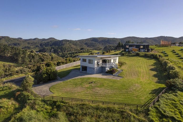 Photo of property in 22 Bowden Road, Taupo Bay, Mangonui, 0494