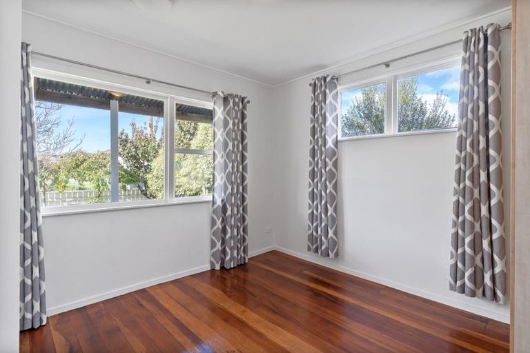 Photo of property in 3 Hickson Street, Featherston, 5710