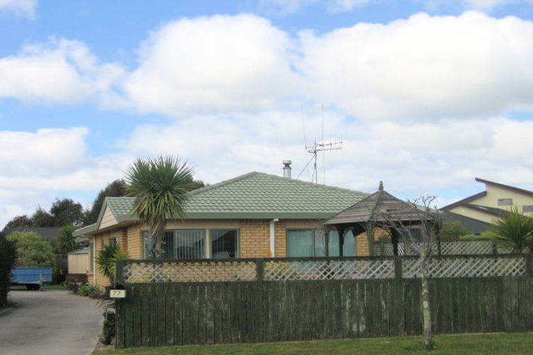 Photo of property in 77 Blake Boulevard, Papamoa Beach, Papamoa, 3118