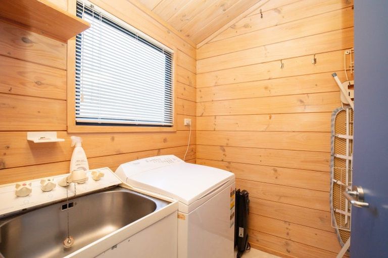 Photo of property in 12 Walton Place, Ngatea, 3503