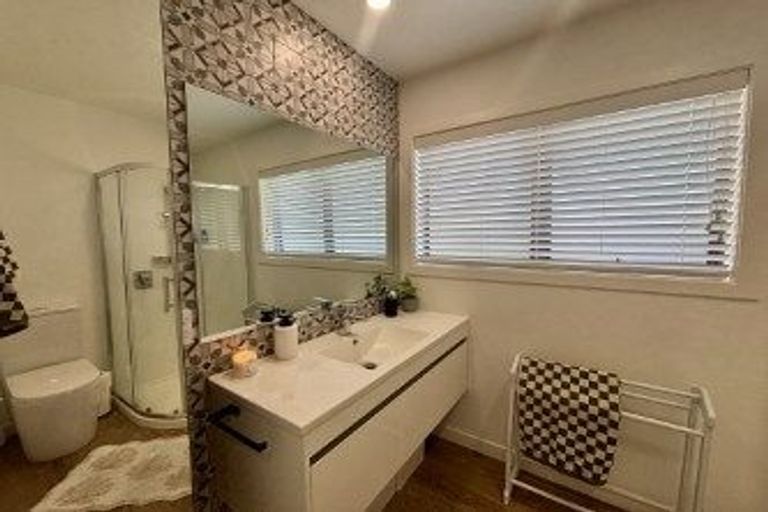Photo of property in 22 Matipo Place, Edgecumbe, 3120