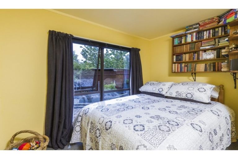 Photo of property in 12 Moreland Place, Mapua, 7005