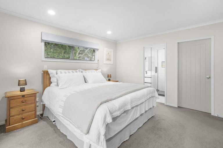 Photo of property in 10 Howard Street, Carterton, 5713