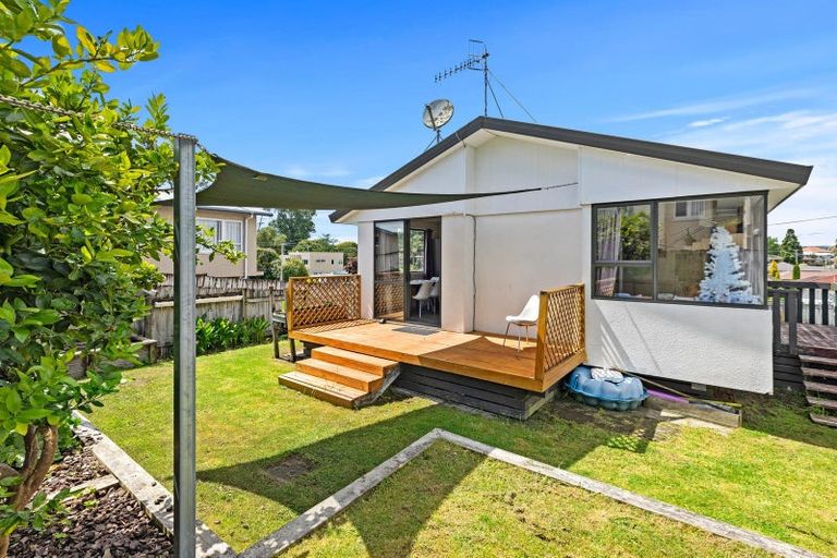 Photo of property in 17a Roys Road, Parkvale, Tauranga, 3112