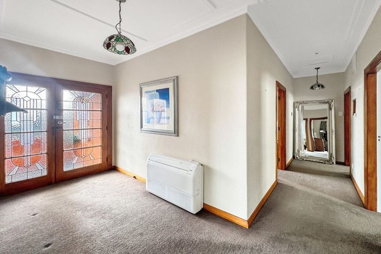Photo of property in 29 Mornington Road, Balaclava, Dunedin, 9011