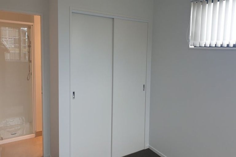 Photo of property in 180 Walters Road, Takanini, 2110