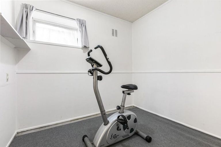 Photo of property in 4/15 Zion Road, Birkenhead, Auckland, 0626