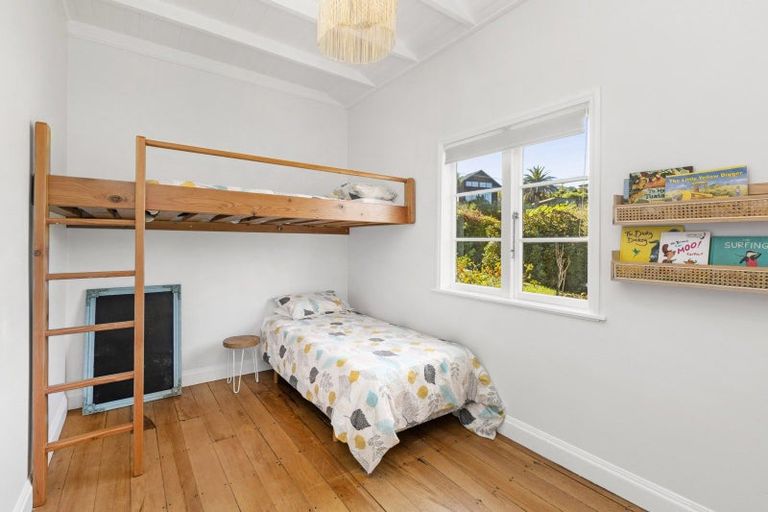 Photo of property in 18 Stewart Street, Raglan, 3225