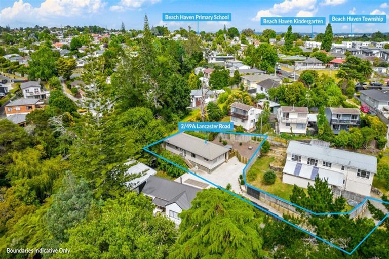 Photo of property in 2/49a Lancaster Road, Beach Haven, Auckland, 0626