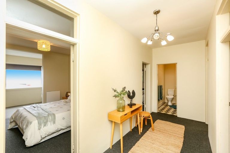 Photo of property in 127 Saint Aubyn Street, New Plymouth, 4310