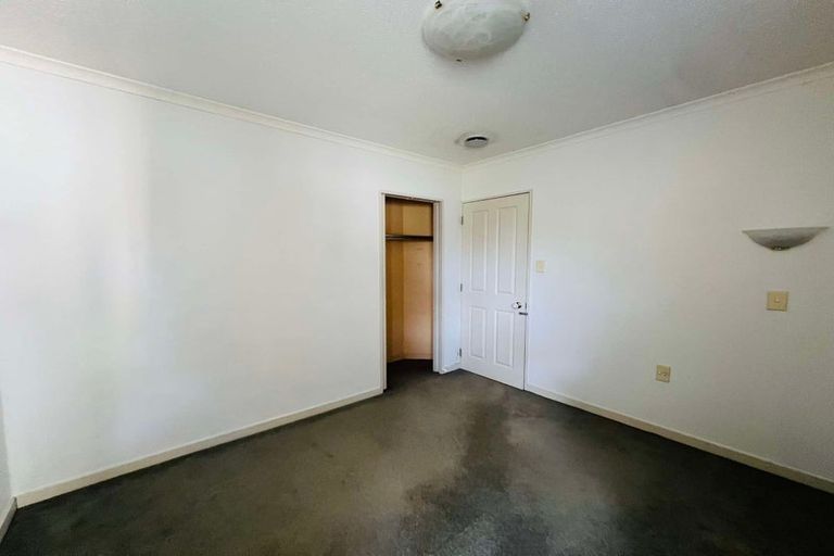 Photo of property in 30 Caroline Crescent, Highbury, Palmerston North, 4412