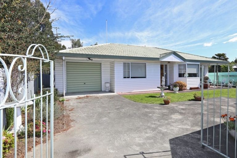 Photo of property in 58a Downing Avenue, Pirimai, Napier, 4112