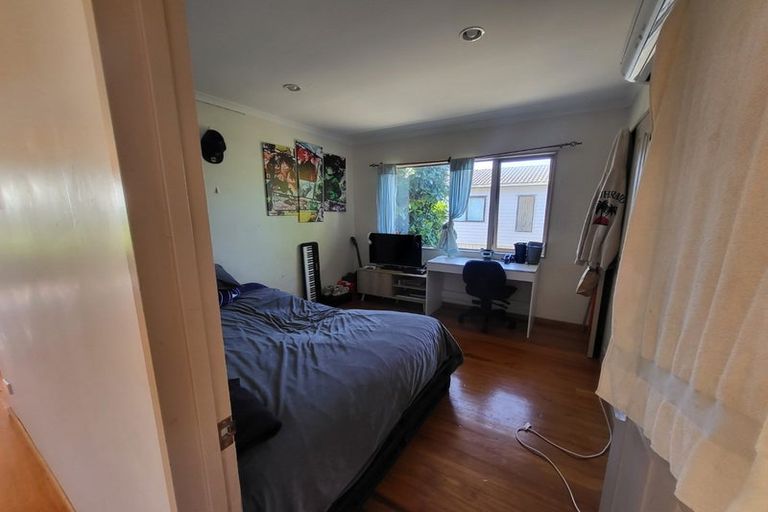 Photo of property in 7a Waterfront Road, Mangere Bridge, Auckland, 2022