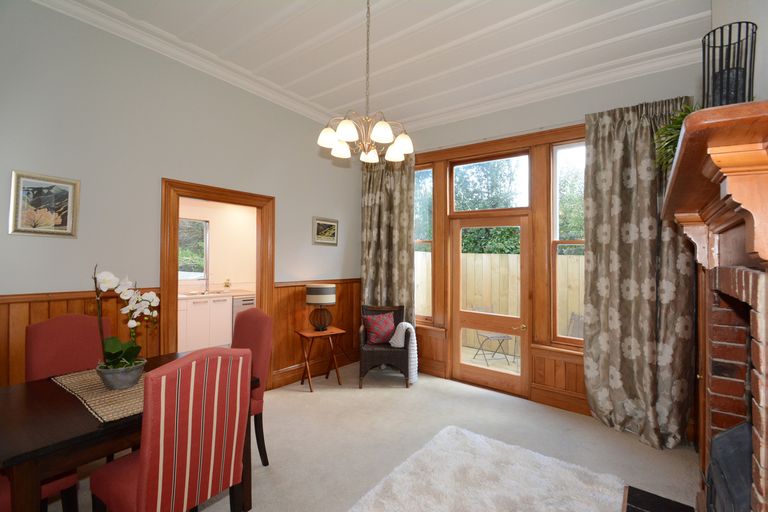 Photo of property in 12 Kilgour Street, Roslyn, Dunedin, 9010