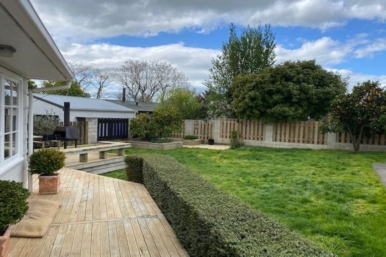 Photo of property in 9 Breadalbane Road, Havelock North, 4130