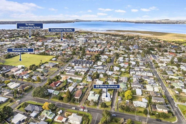 Photo of property in 89 Gloria Avenue, Te Atatu Peninsula, Auckland, 0610