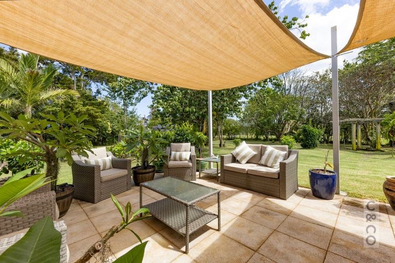 Photo of property in 368 Matua Road, Kumeu, 0891