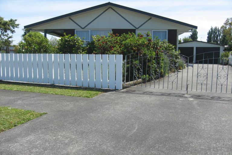 Photo of property in 14 Ferndale Place, Feilding, 4702