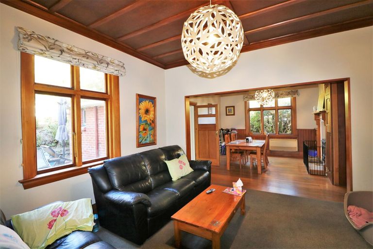 Photo of property in 14 Grasmere Street, Waimataitai, Timaru, 7910