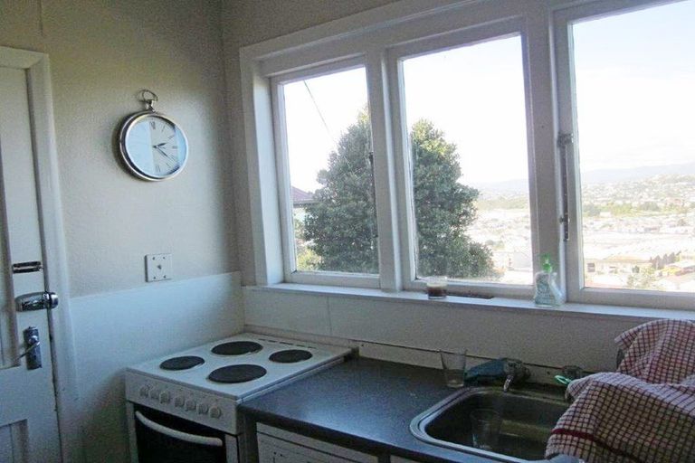 Photo of property in 14 Imperial Terrace, Melrose, Wellington, 6022